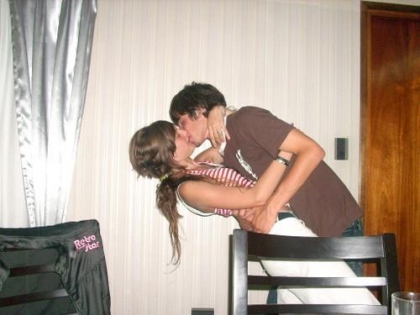 Brenda aniscar ..............