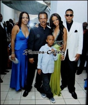 Rihanna et sa famille