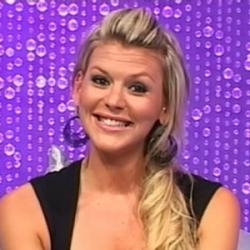 bon si tu aime pas mon blog tu vois la croix rouge la tu clic dessus et vlaa