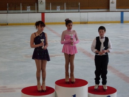 la petite devant c moi 