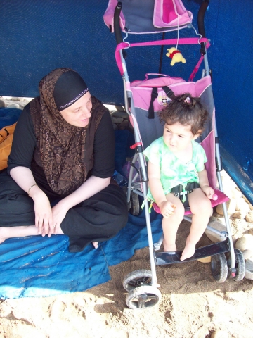 Voici ma m�re et ma soeur !