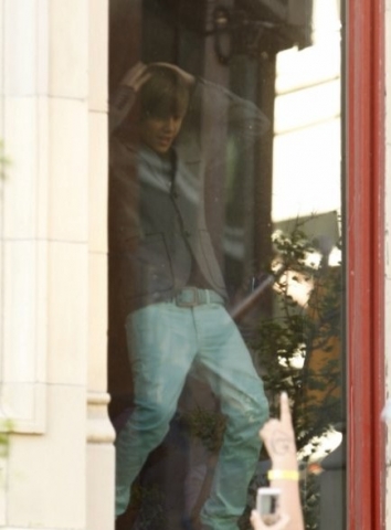 il danse la Macarena pour nous