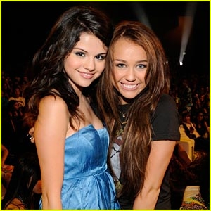 selena et miley 
