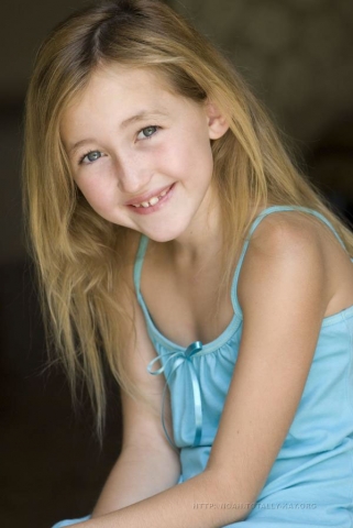 noah cyrus belle