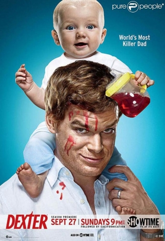DEXTER REVIEN AVEC 1 PETI +