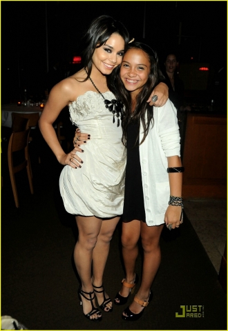 vanessa & stella hudgens