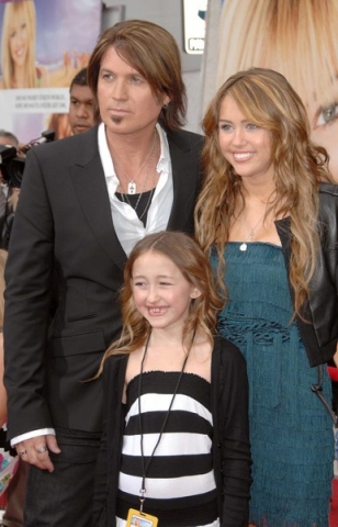 miley cyrus noha cyrus et  billy ray cyrus