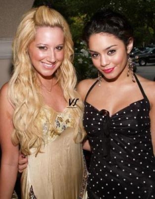 ashley et vanessa
