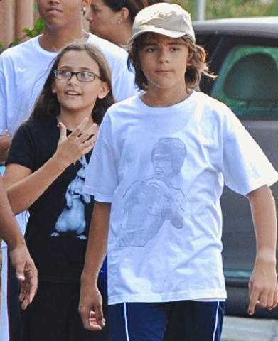 Prince, Paris and Blanket � Los Angeles