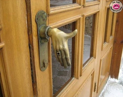 mmmmaaaaaiiiinnnnnnn       ppppoooorrrttteeee