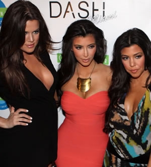 ET ENFIN LES 3 SOEURS KARDASHIAN