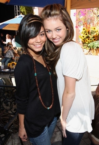 miley ou vanessa