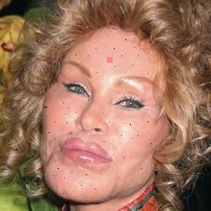 voici le femme de shahata 