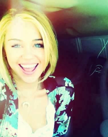 Miley Cyrus 2012