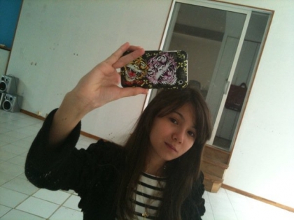 Vous me trouvez belle?