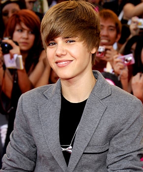 qui craque sur justin il est beau oi ou nn