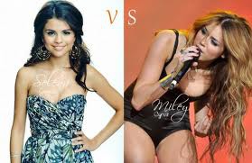SELENA GOMEZ VS MILEY SYRUC