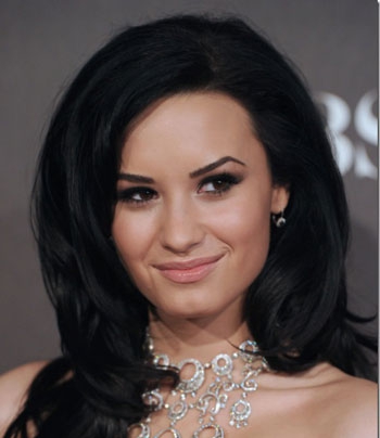 Demetria Lovato Devonne