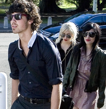 the veronicas et joe jonas.