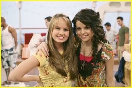 selena gomez et deby ryan