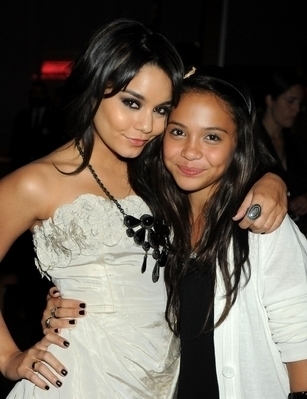 Vanessa et Stella Hudgens