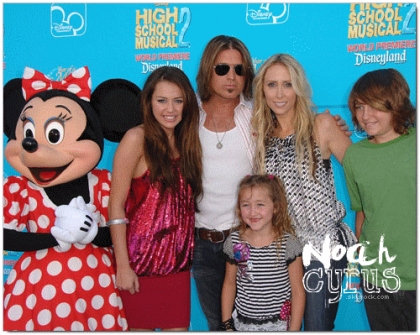                        Miley et sa famille