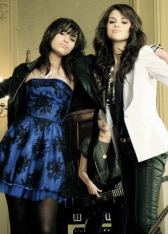 Selena Gomez & Demi Lovato