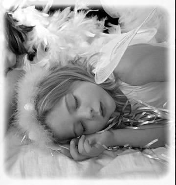 petite fille JENA LEE