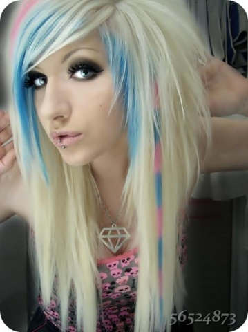 elle je l'a conn� pas 