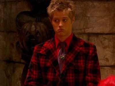 lucas grabeel 