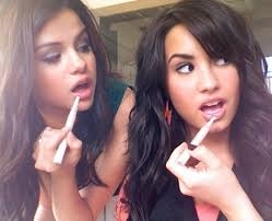 selena+demi