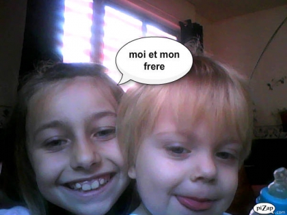 moi et mon petit frere de deux ans 