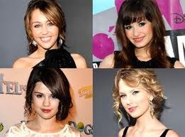 miley,selena,demi et taylor