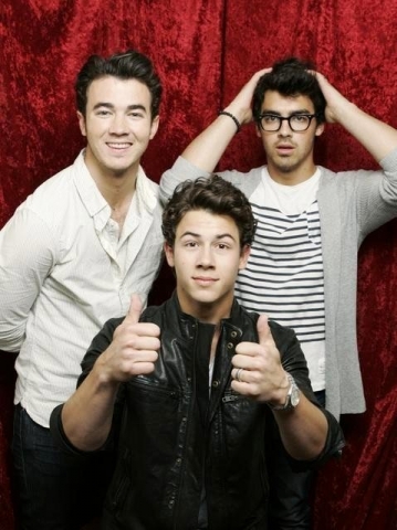 Message des Jonas Brothers � leurs fans