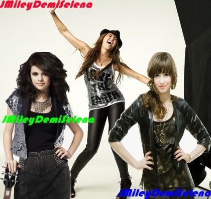 selena demi et miley cyrus