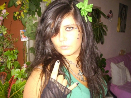 et encor moi dans mes vetemen preferee