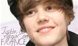 JUSTIN BIEBER