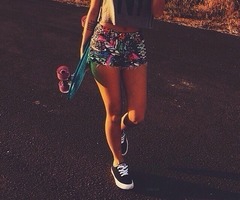 Plus tu crve enflure, plus je jouis.