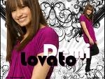 c� pas demi lovato ..........