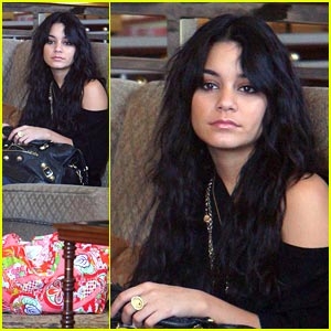 vanessa dans un magasin