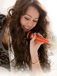 \Miley Cyrus