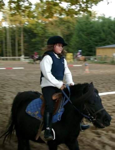 regarder moi quand je fait du cheval la je monter herbene