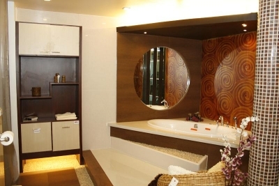 ma salle de bain avec jacuzzi