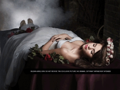 Selena gomez photoshoop 2011 ^^