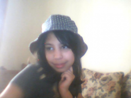 moi en vetement d'eter 