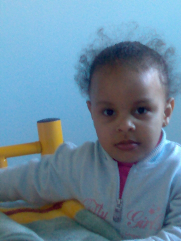 les femme belle et gentil avec les petites filles