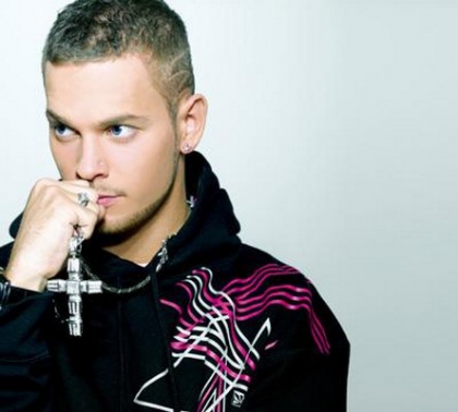 M  POKORA