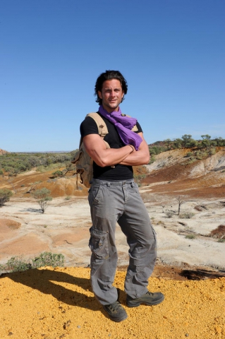 FAMILLE     D   EXPLORATEUR