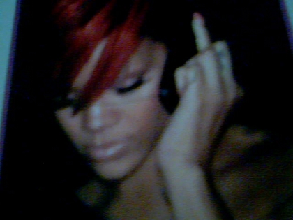 Rihanna remet Taylor Momsen  sa place 