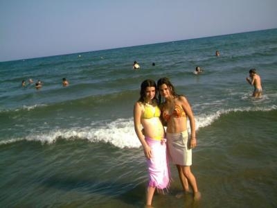 moi a la plage avc ma soeur 
